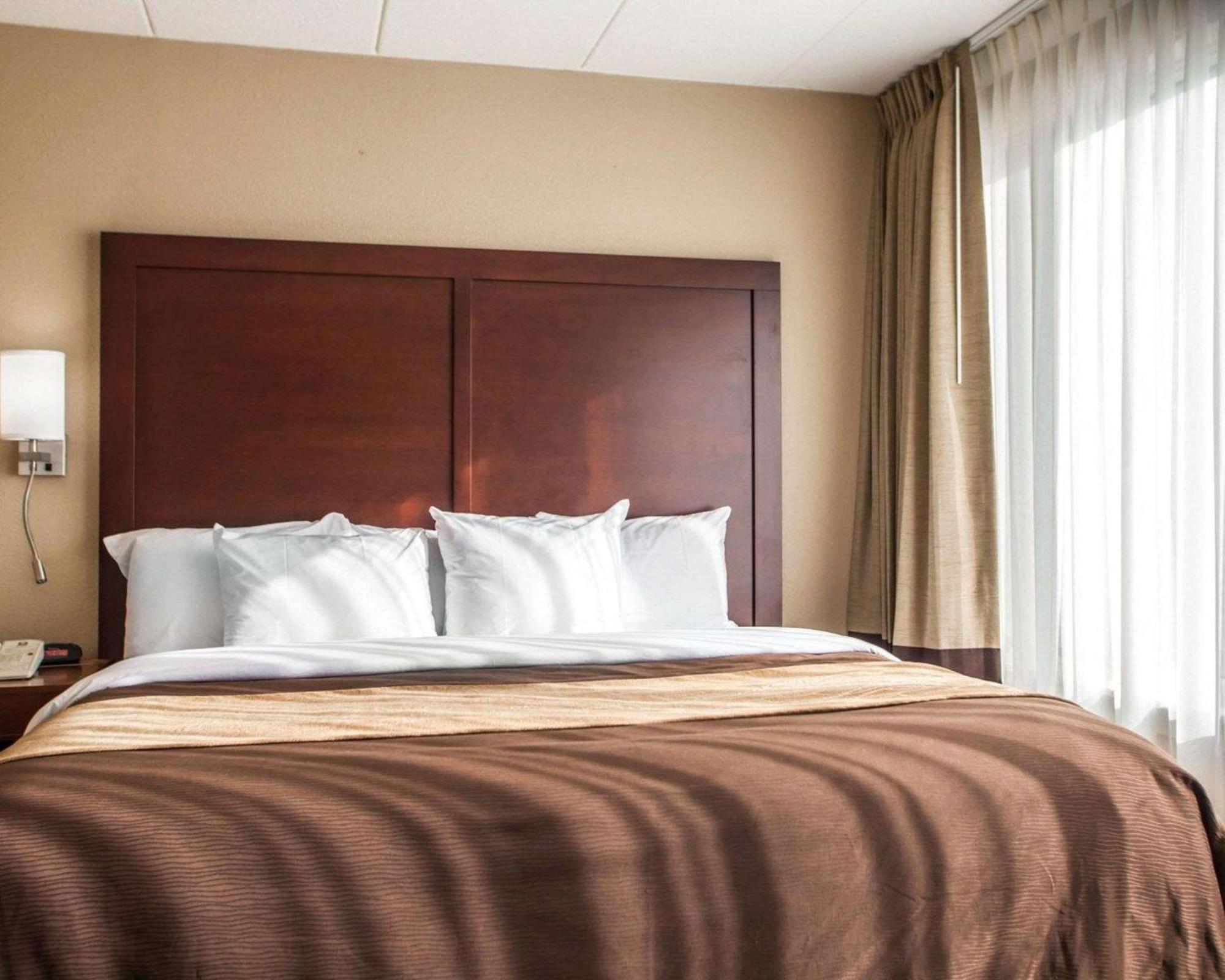 Quality Inn & Suites Orland Park - Chicago Buitenkant foto