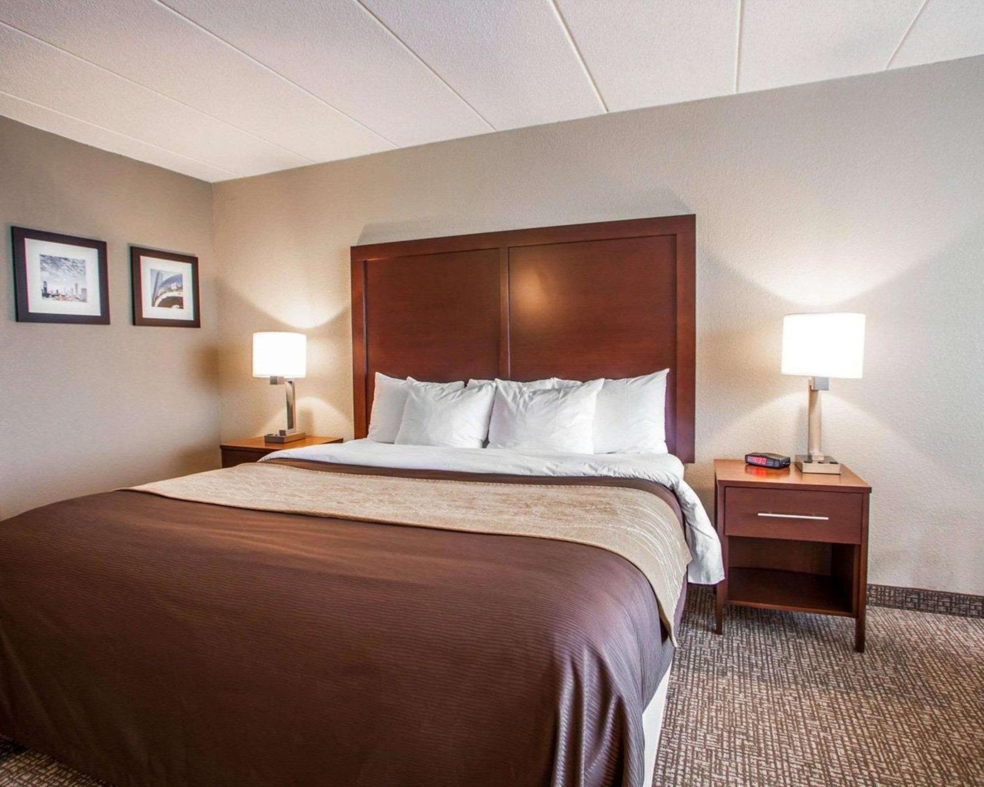 Quality Inn & Suites Orland Park - Chicago Buitenkant foto